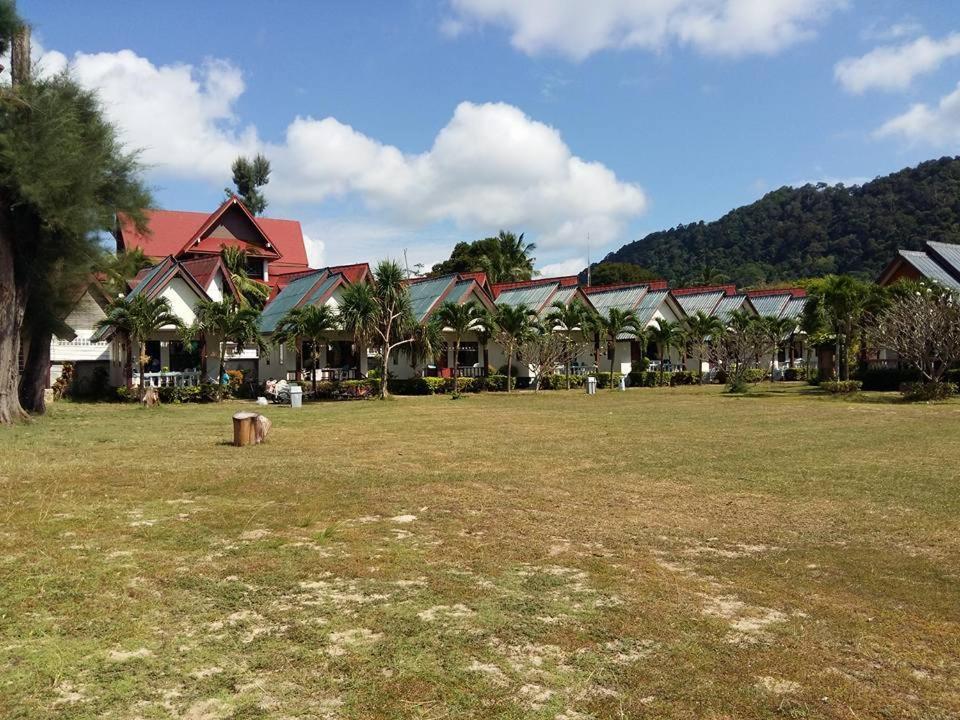 Klongdao Beach Resort Ko Lanta Eksteriør billede