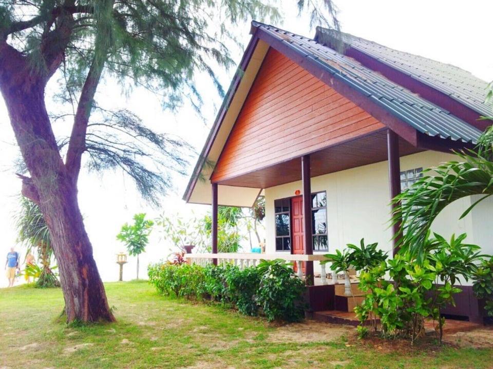 Klongdao Beach Resort Ko Lanta Eksteriør billede