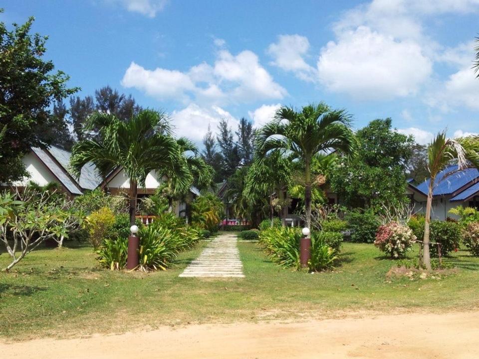Klongdao Beach Resort Ko Lanta Eksteriør billede